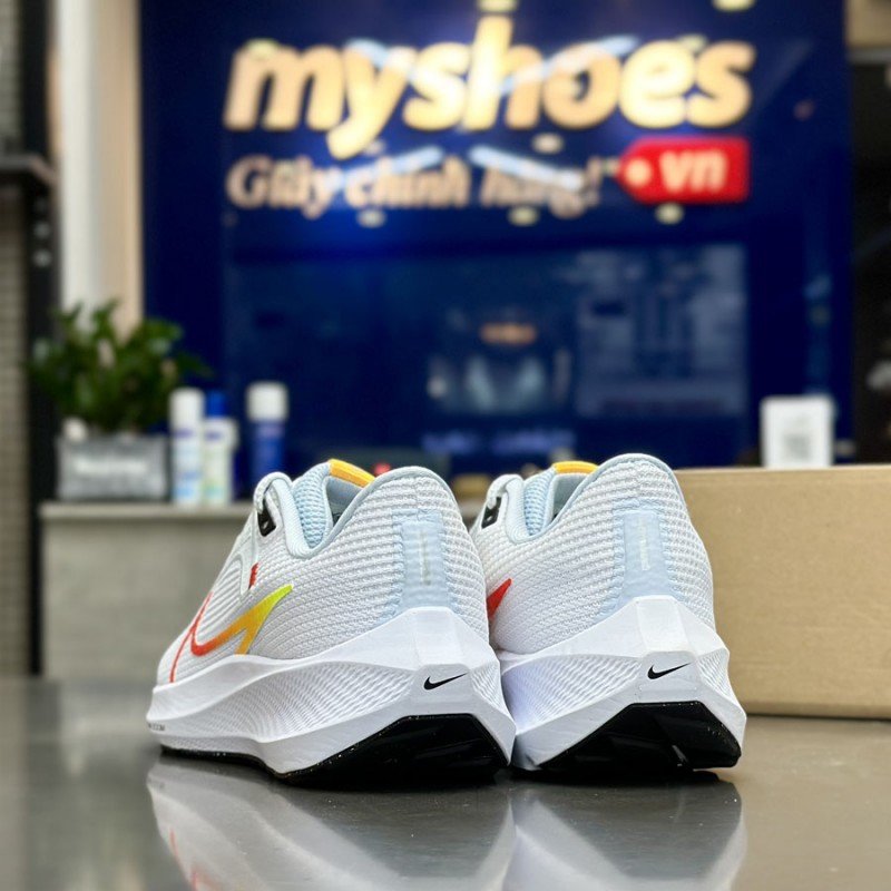 Giày Nike Air Zoom Pegasus 40 Nữ - Trắng Ngọc